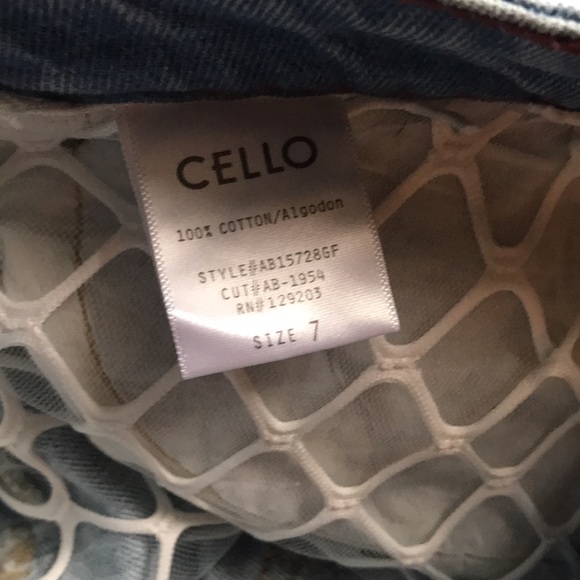 Fashionova Jeans with Fishnet patches - Picture 8 of 8